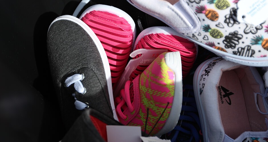 Tennies for Tots helps children in need [video, infographic]